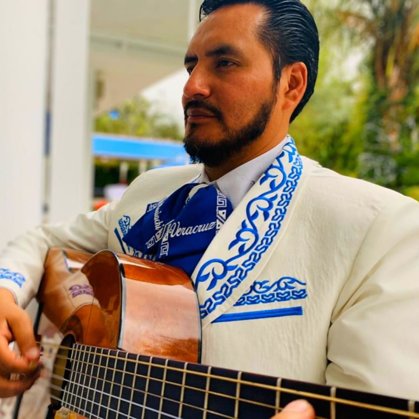 MARIACHI VERACRUZ DE CUENCA Inf:0997858814