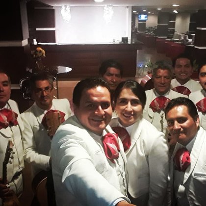 MARIACHI VERACRUZ DE CUENCA Inf:0997858814