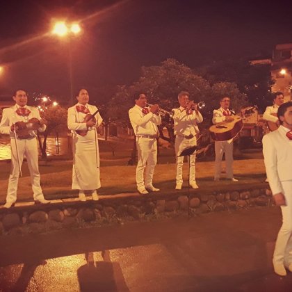 MARIACHI VERACRUZ DE CUENCA Inf:0997858814